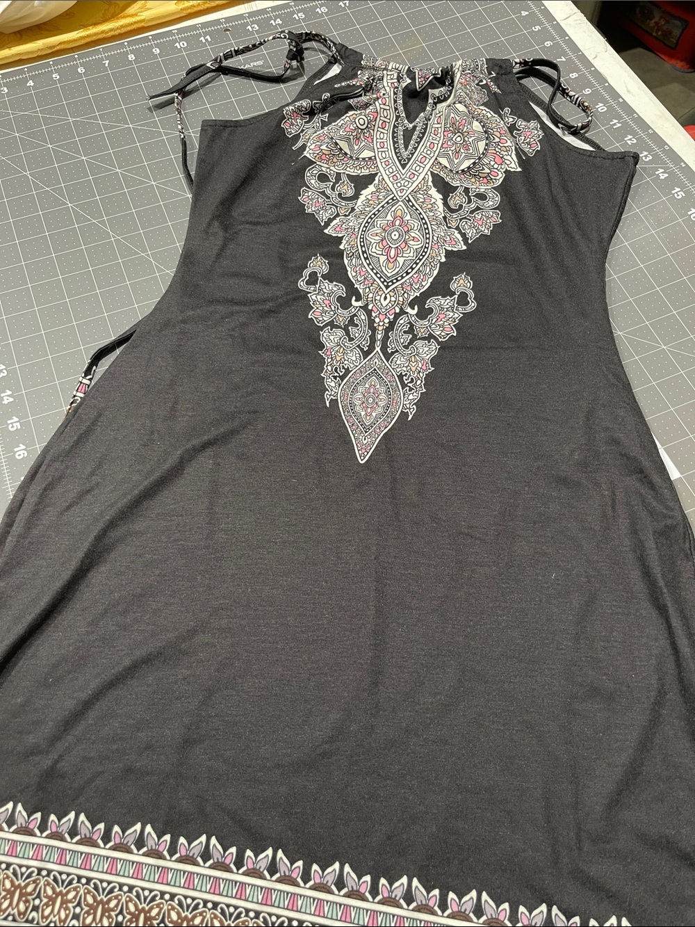 Black Paisley-Detail Halter Camisole Top - Women's